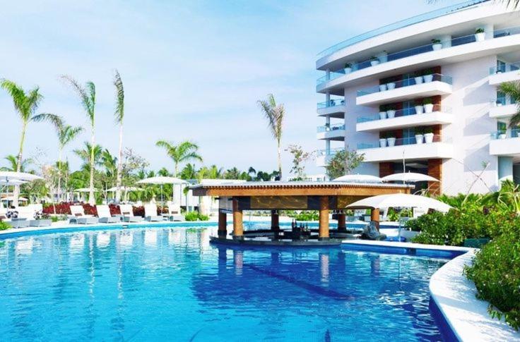 Grand Luxxe Vidanta Hotel Нуево Валярта Екстериор снимка